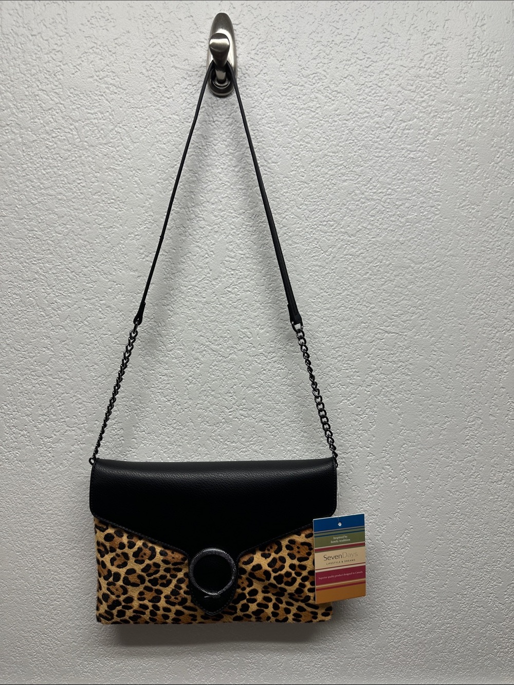 K119 SevenDays Cheetah Print Shoulder Bag, Crossbody, Clutch Flap Closure NWT